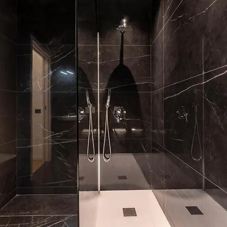 公寓 Moscova Luxury In Brera With Wifi And 3 Bedrooms