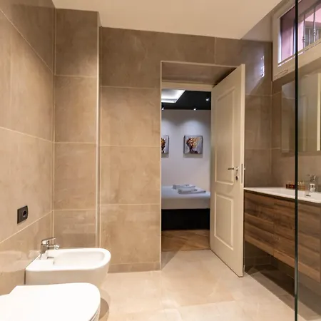 公寓 Moscova Luxury In Brera With Wifi And 3 Bedrooms 米兰